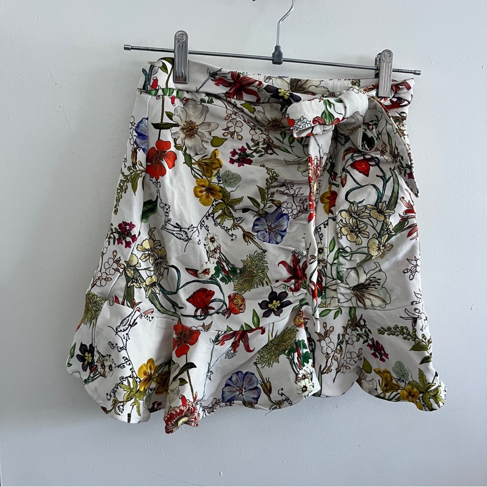 Parker White Tropical Floral Ruched Flounce Trim Waist Tie Mini Skirt